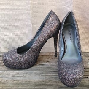 Madden Girl Sparkly Pumps